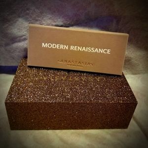 ABH Modern Renaissance Pallet